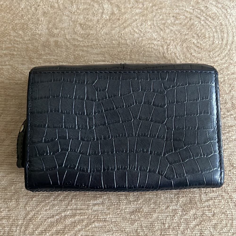 Coach wallet. - Picture 2 of 5
